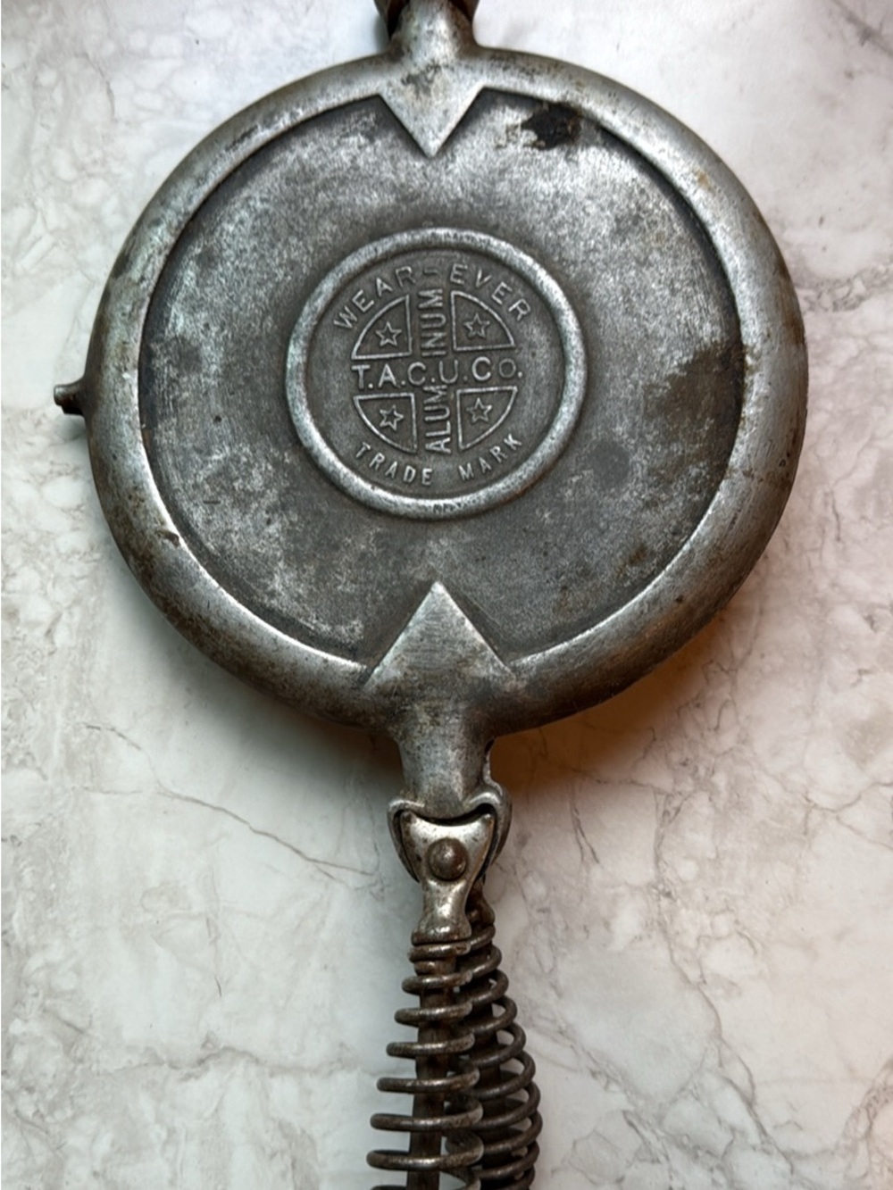Wear-Ever T.A.C.U. Co. Aluminum Cast Iron Skillet Lid - Silver